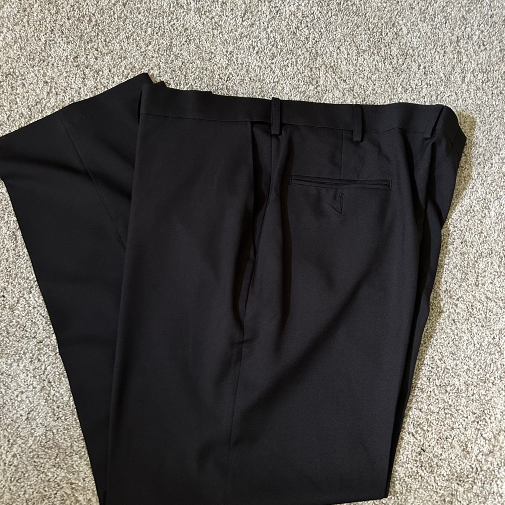 Men’s Haggar Black Dress Slacks